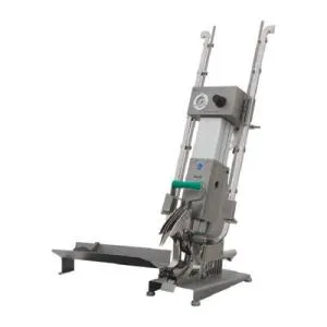 Клипсатор настольный пневматический двухскрепочный КН-21М